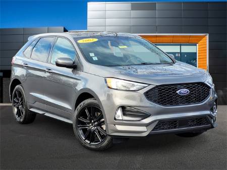 2022 Ford Edge ST Line