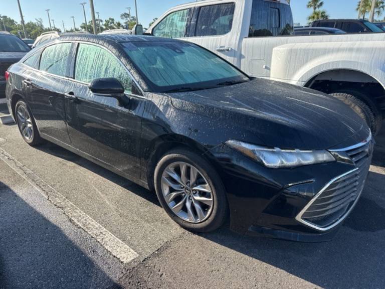 2021 Toyota Avalon XLE