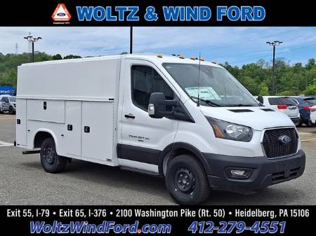 2024 Ford Transit KUV