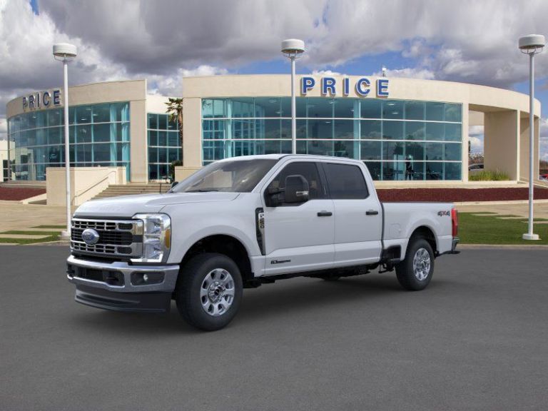 2025 Ford Super Duty F-250® XLT