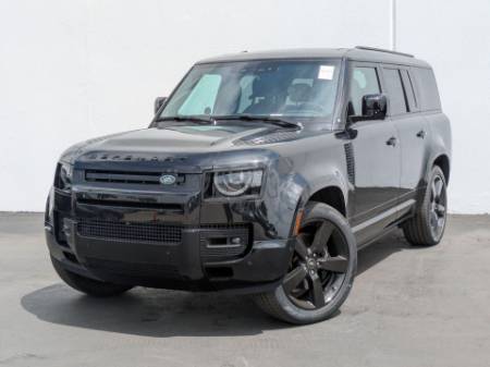 2025 Land Rover Defender 130 P500 V8