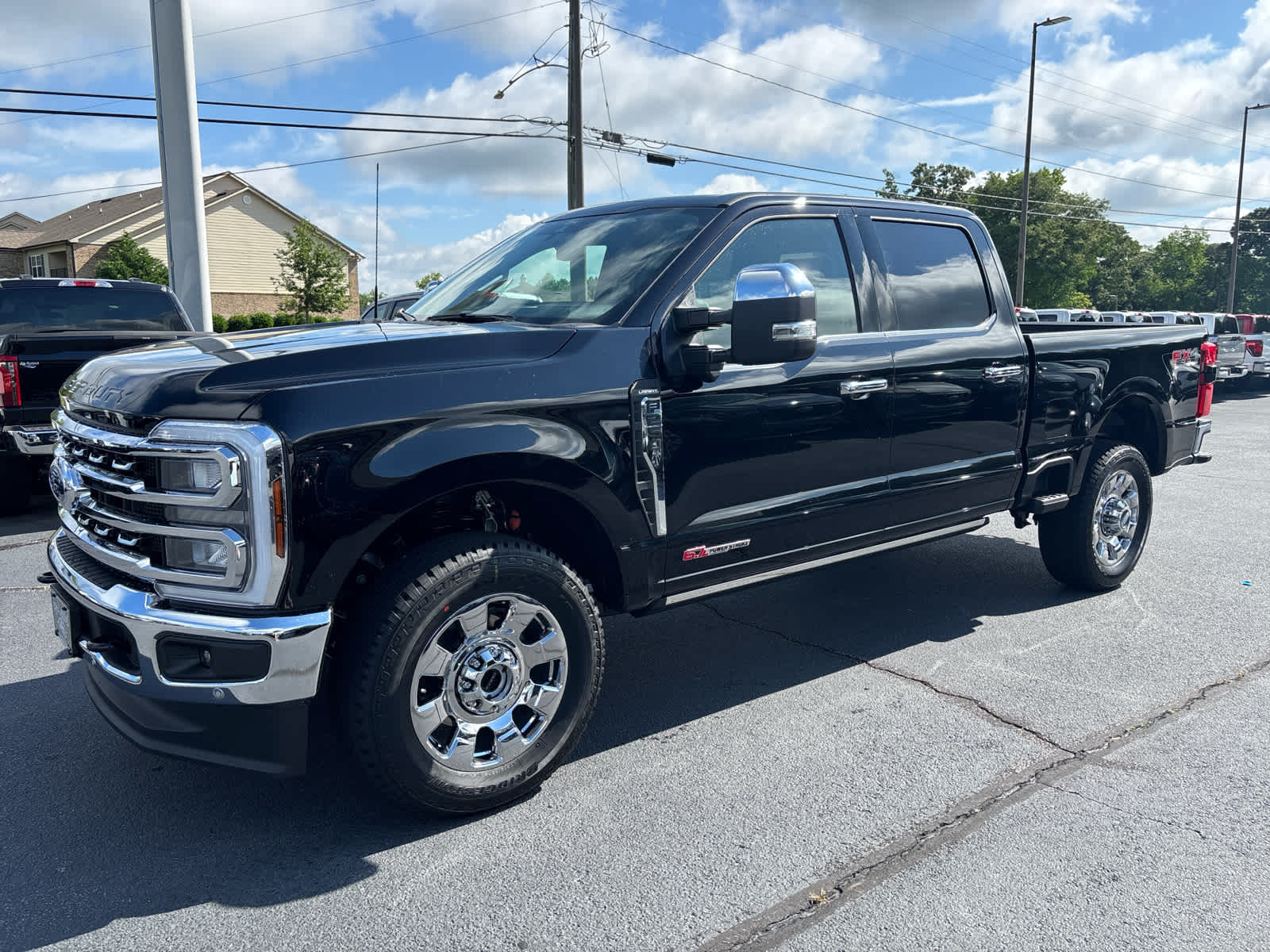 2025 Ford F-250 Lariat photo 4