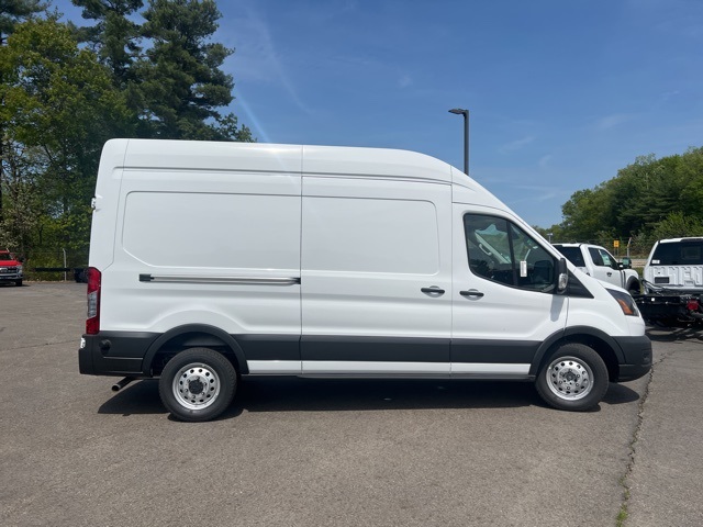 2025 Ford Transit photo 4