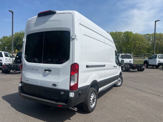 2025 Ford Transit photo 5