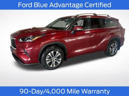 2022 Toyota Highlander Hybrid XLE