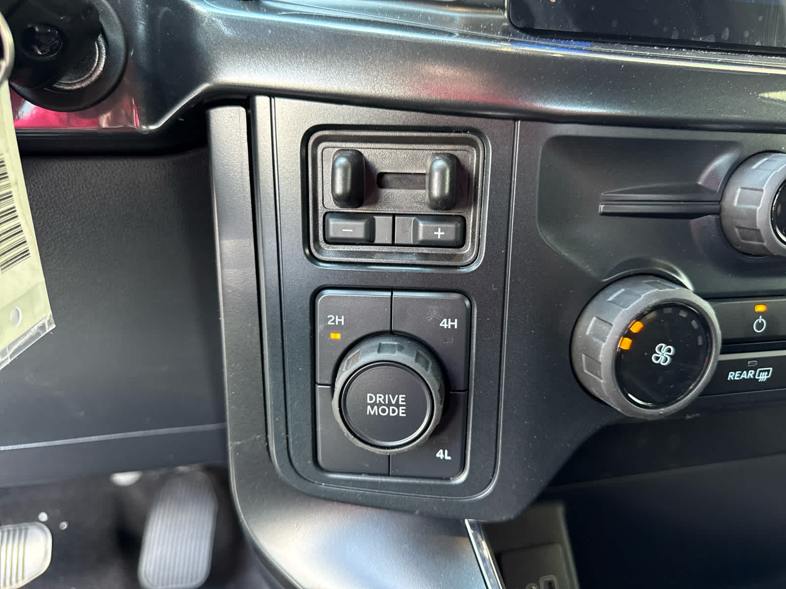2025 Ford F-150 STX photo 11