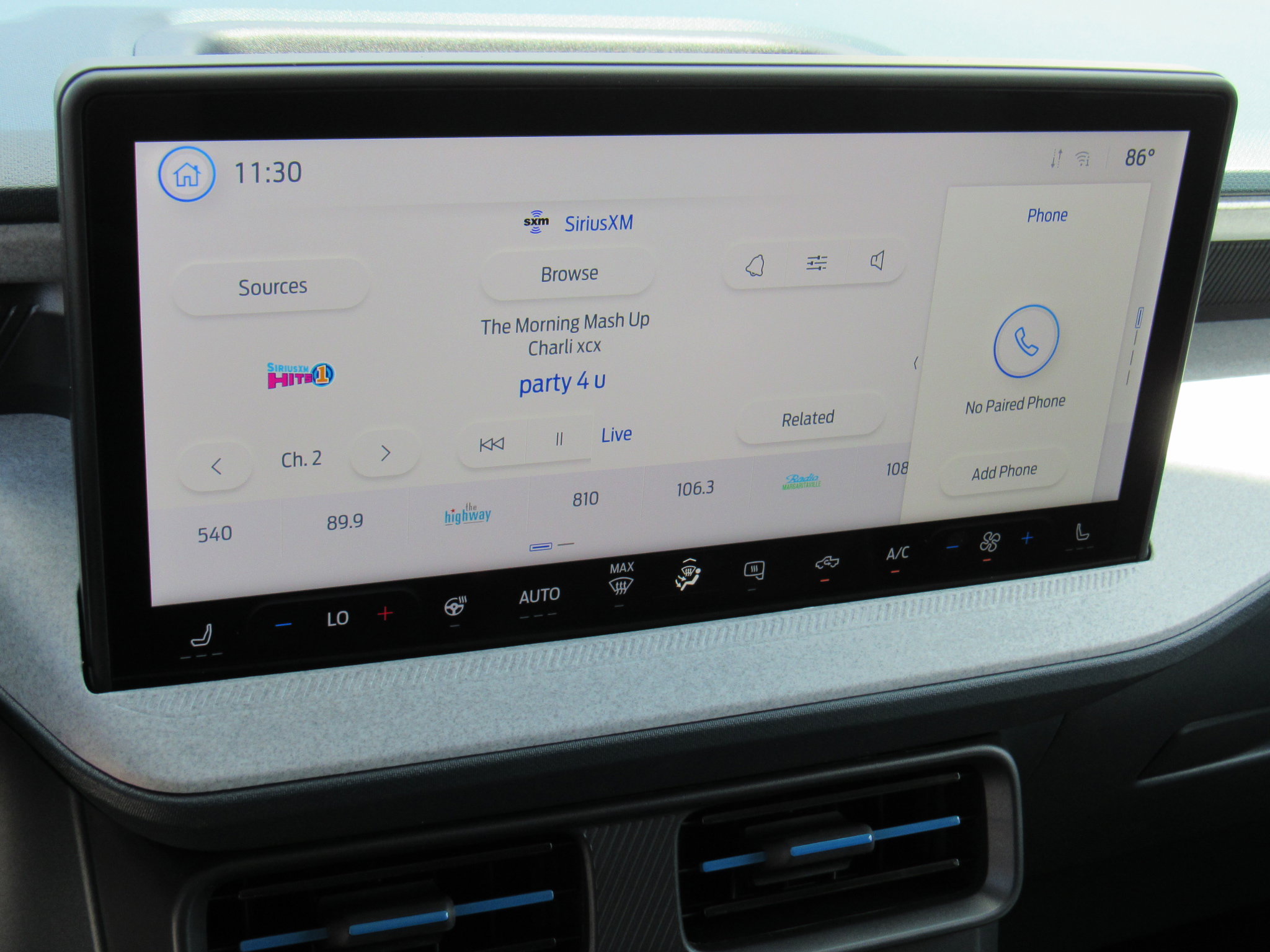 2025 Ford Maverick XLT photo 12