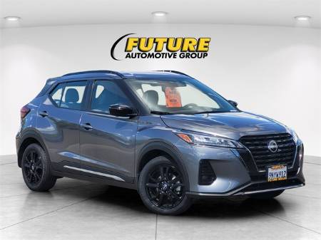 2024 Nissan Kicks SR