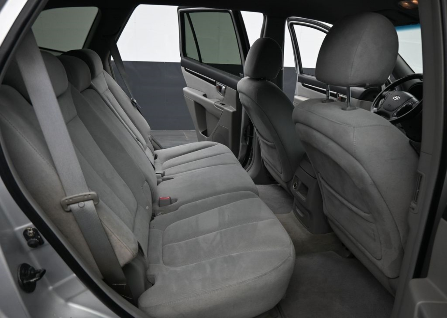 Used 2008 Hyundai Santa Fe SE with VIN 5NMSH13E78H152433 for sale in Houston, TX