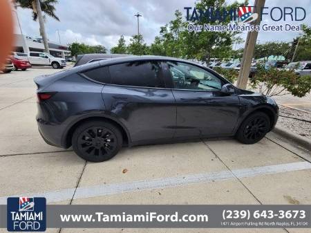 2024 Tesla Model Y Standard Range