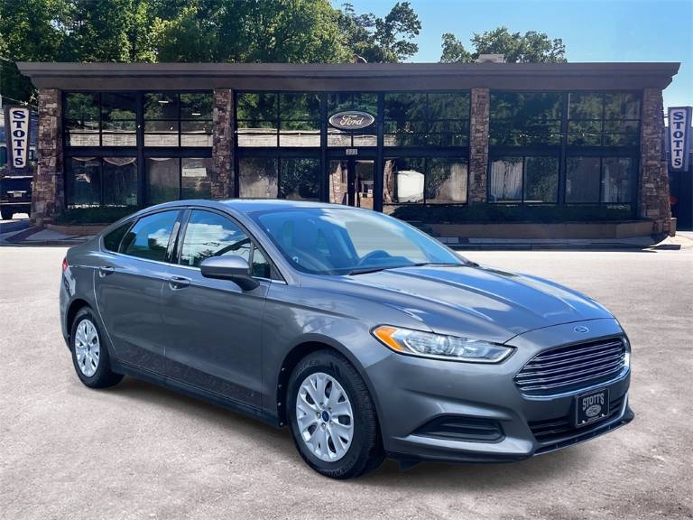 2013 Ford Fusion S