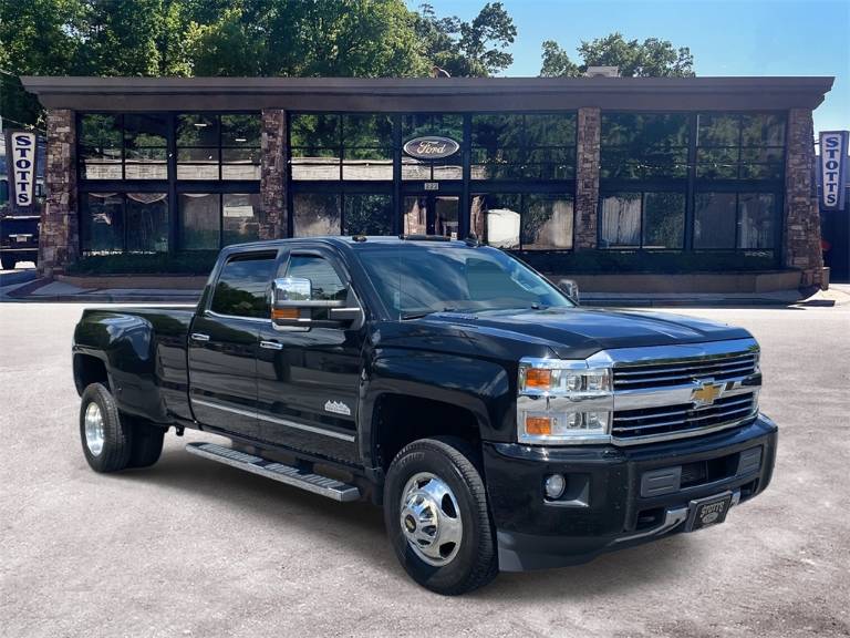 2015 Chevrolet Silverado 3500HD High Country