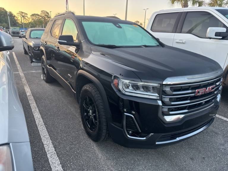 2023 GMC Acadia AT4
