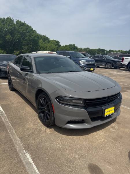 2018 Dodge Charger V6