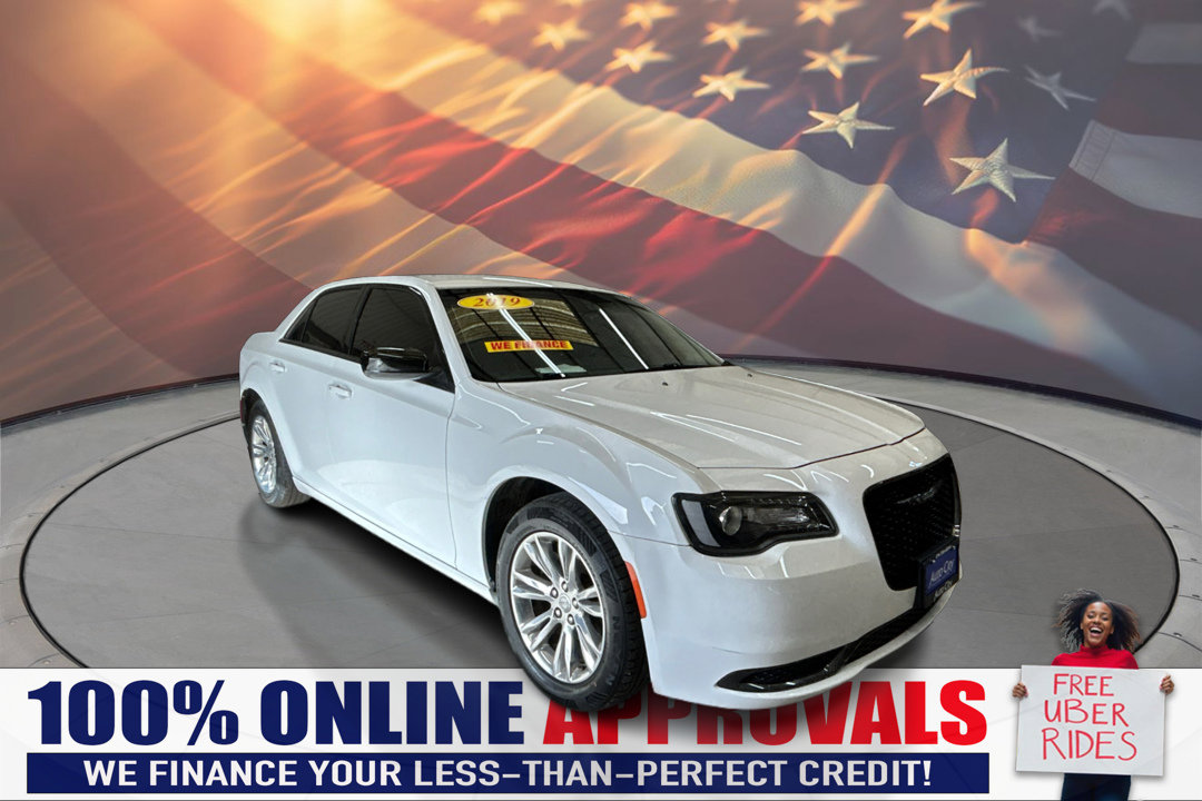 Used 2019 Chrysler 300 Touring