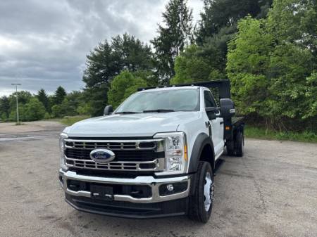 2024 Ford F-550SD XL