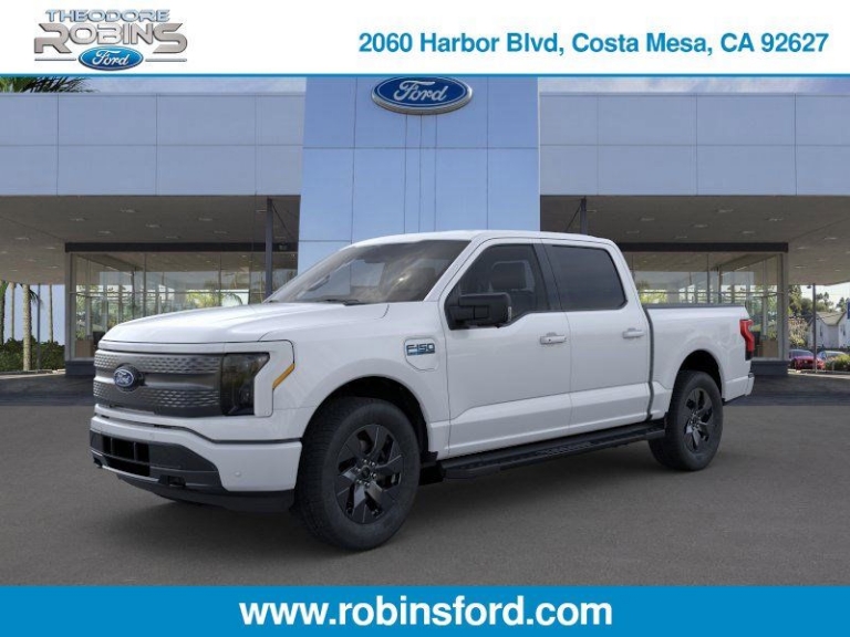 2025 Ford F-150 Lightning Flash