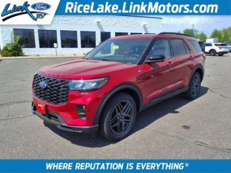 2025 Ford Explorer ST-Line