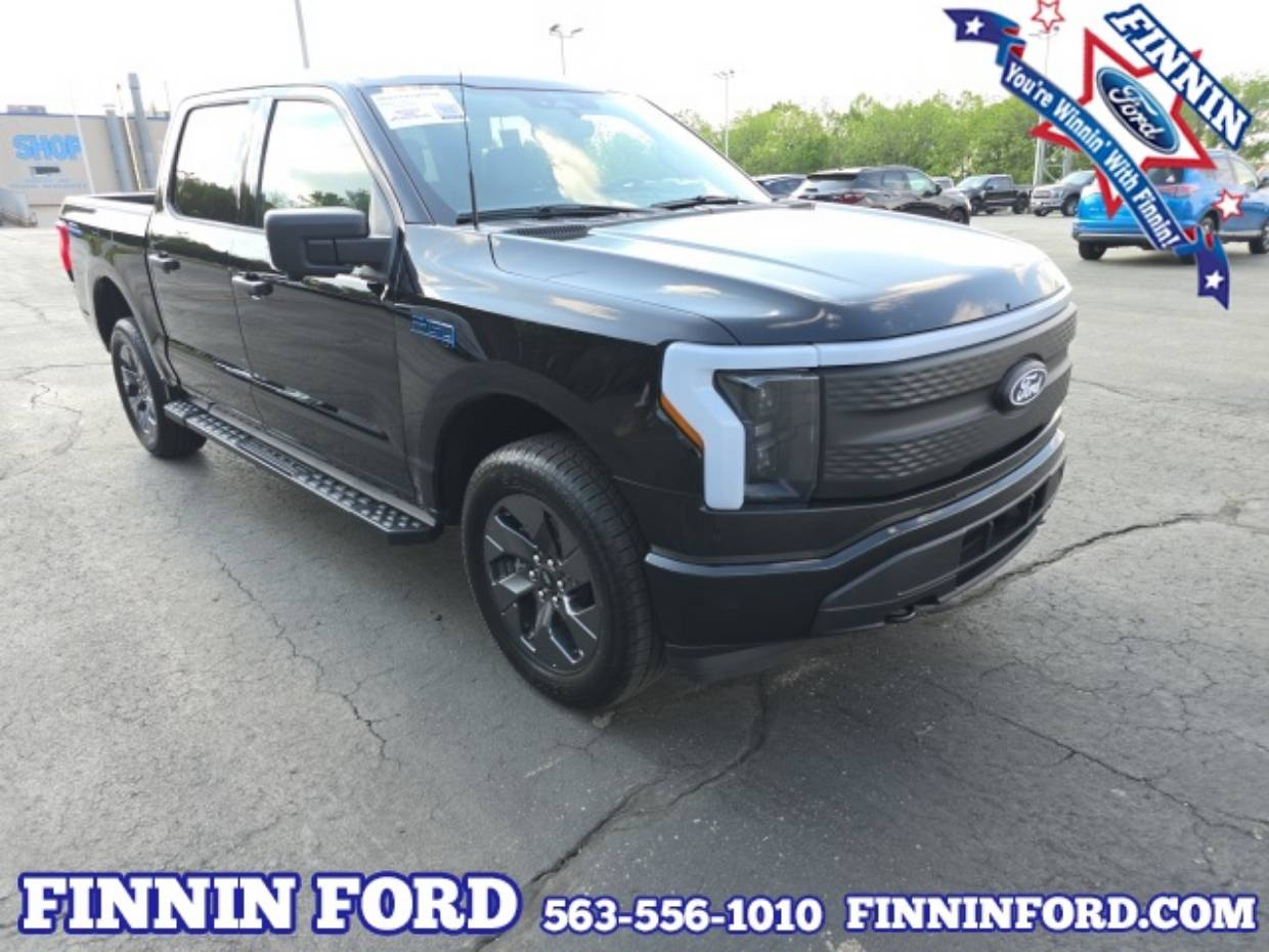 Used 2024 Ford F-150 Lightning XLT with VIN 1FTVW3LK9RWG06622 for sale in Dubuque, IA