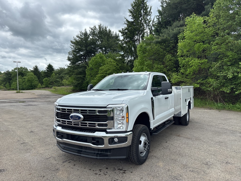 New 2024 Ford F-350SD XL