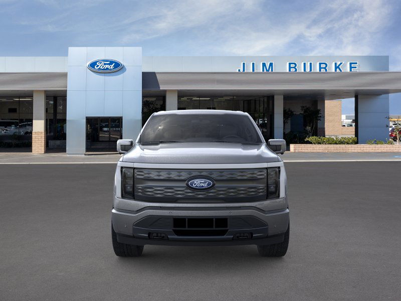 2025 Ford F-150 Lightning Lariat photo 6