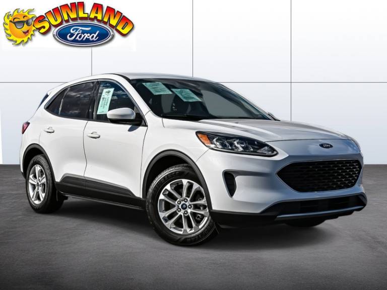 2020 Ford Escape SE