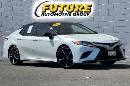 2020 Toyota Camry XSE