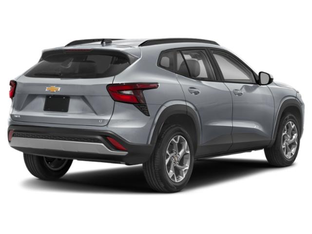 2025 Chevrolet Trax LT photo 2