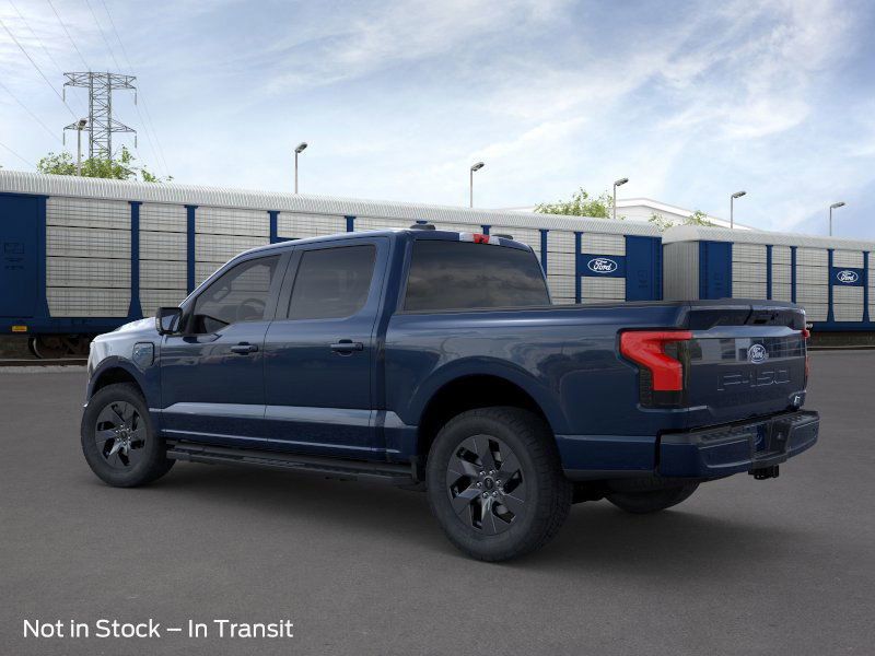 2025 Ford F-150 Lightning photo 2