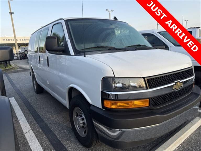 2022 Chevrolet Express 2500 Work Van