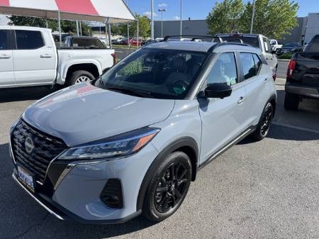 2024 Nissan Kicks SR