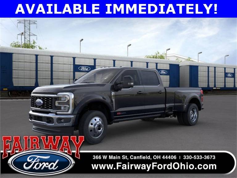 2025 Ford F-450SD LARIAT