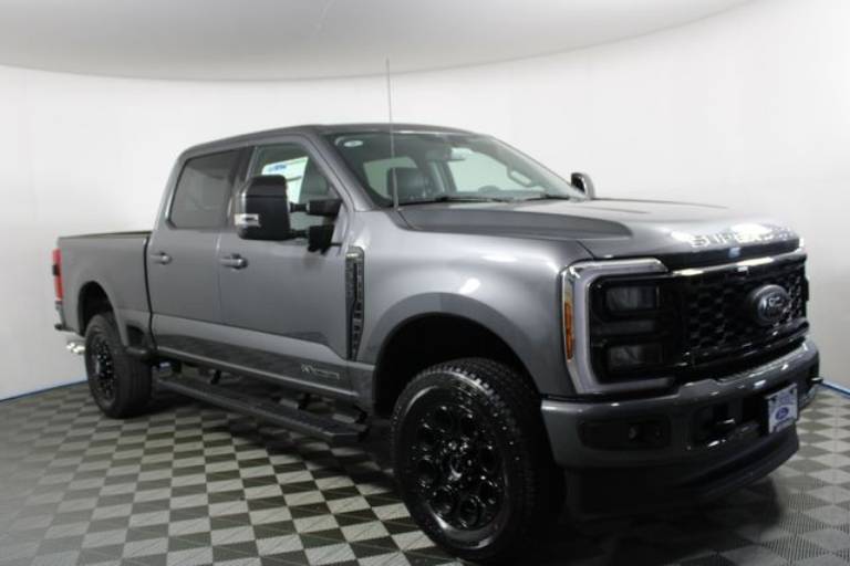 2025 Ford Super Duty F-350 SRW LARIAT