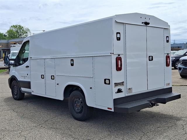 2024 Ford Transit photo 4