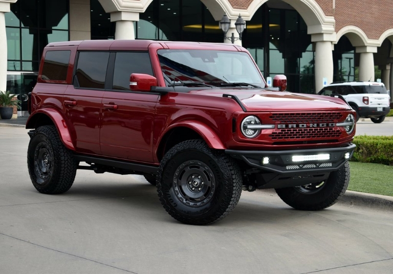 2025 Ford Bronco Badlands