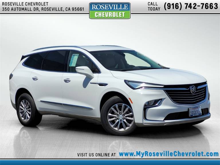 2022 Buick Enclave Essence