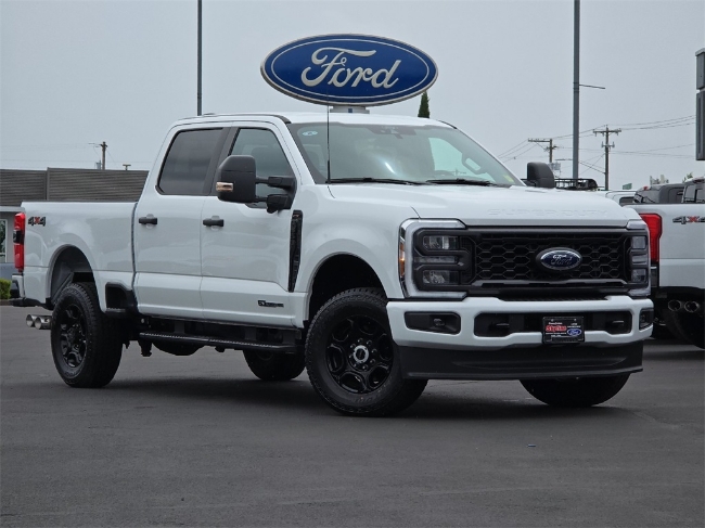 2025 Ford F-350SD