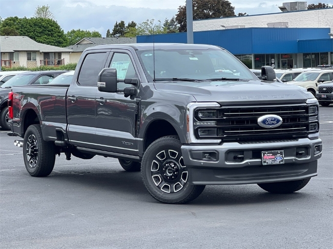 2025 Ford F-350SD Platinum