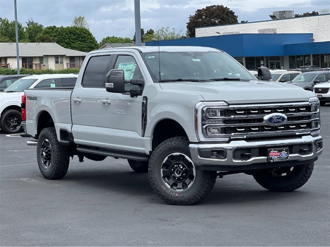 2025 Ford F-250SD LARIAT