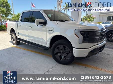 2022 Ford F-150 Lightning LARIAT