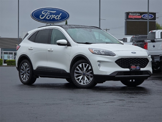 2020 Ford Escape Titanium
