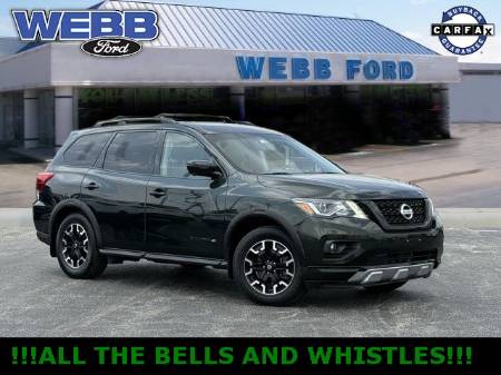 2019 Nissan Pathfinder SL