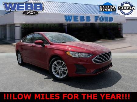2020 Ford Fusion SE