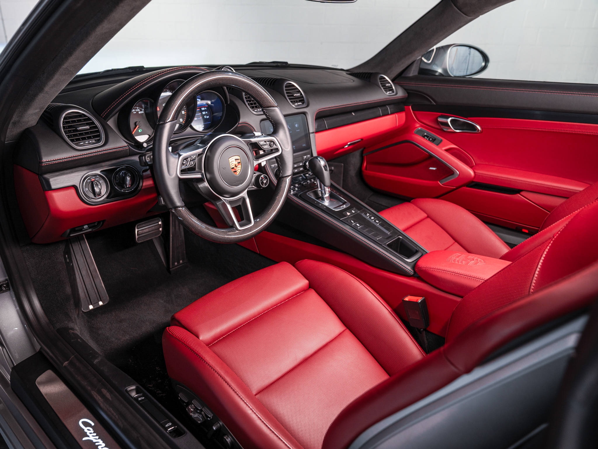 2024 Porsche Cayman GTS 4.0 photo 4