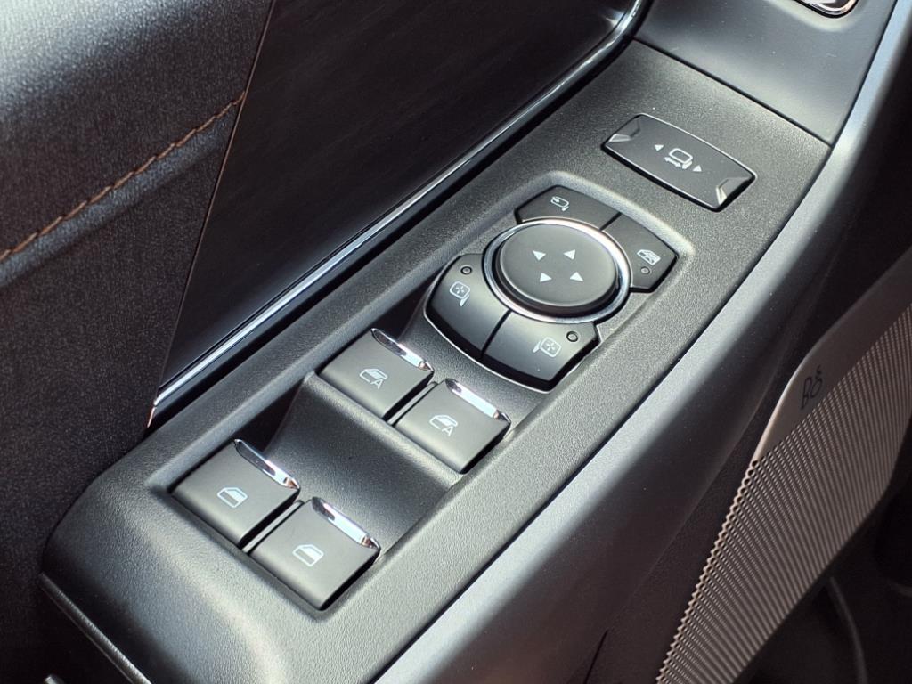2025 Ford F-150 Lariat - Photo 19
