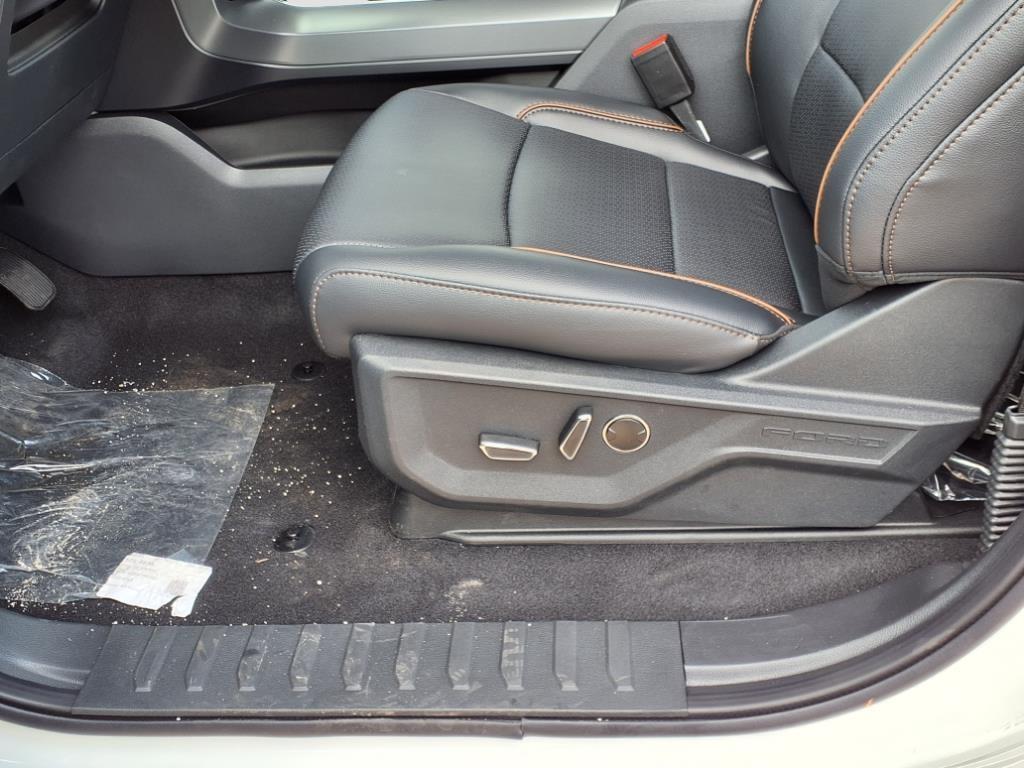 2025 Ford F-150 Lariat - Photo 23