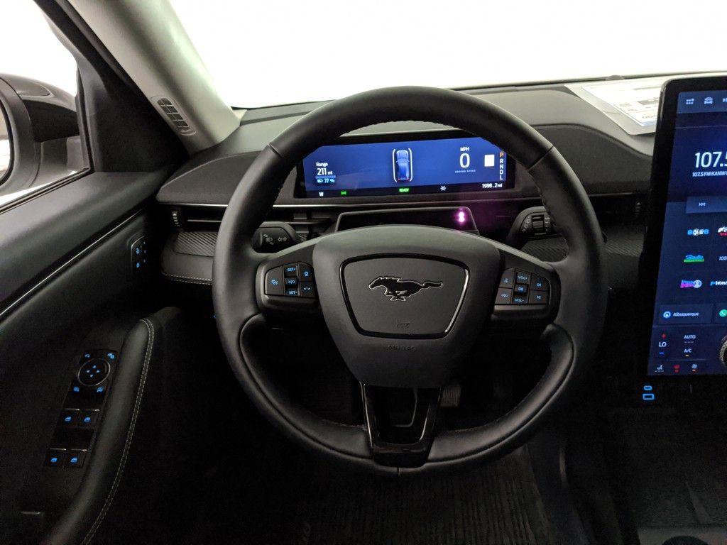 2024 Ford Mustang Mach-E Select photo 16