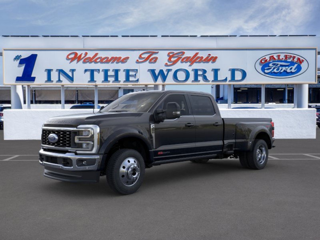 2025 Ford F-450 SD LARIAT