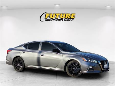 2020 Nissan Altima 2.5 SR