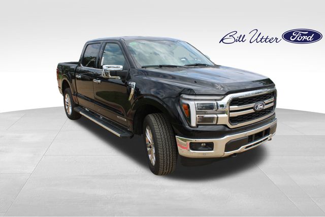 2025 Ford F-150 Lariat photo 2